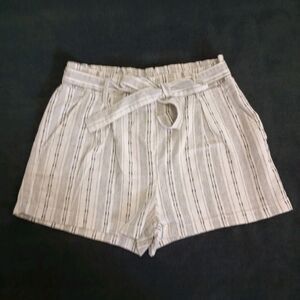 SONO Ivory/Black Striped Belted Paperbag Shorts with Pockets Size M